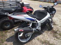 5-02656 (Cars-Motorcycle)  Seller:Private/Dealer 2001 SUZI GSXR600