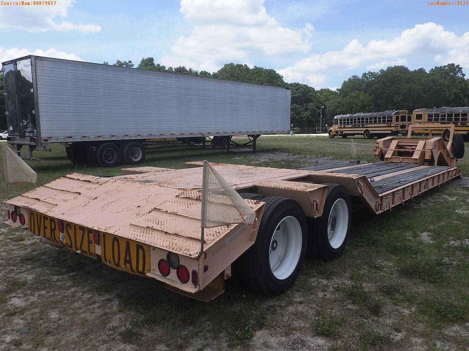 5-09127 (Trailers-Lowboy)  Seller: Florida State D.O.T. 1992 WALL SEMI