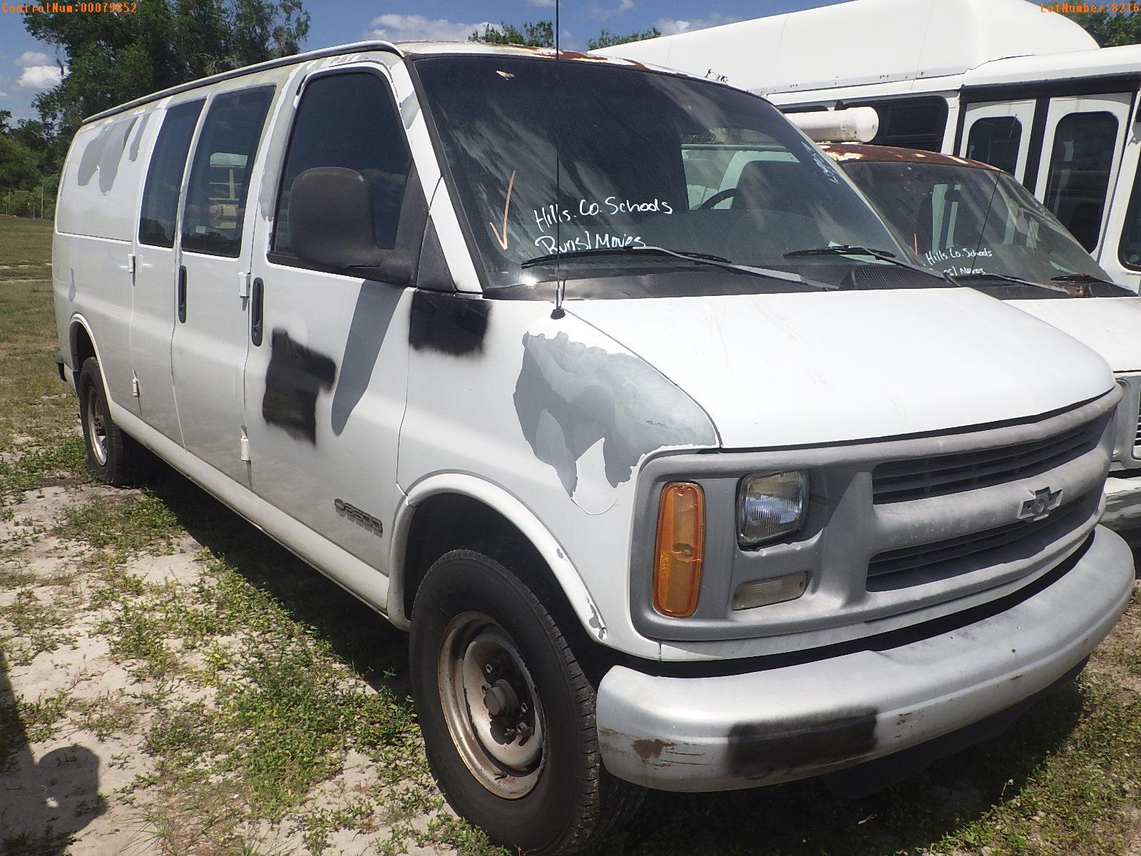 5-08216 (Trucks-Van Cargo)  Seller: Gov-Hillsborough County School 1999 CHEV EXP