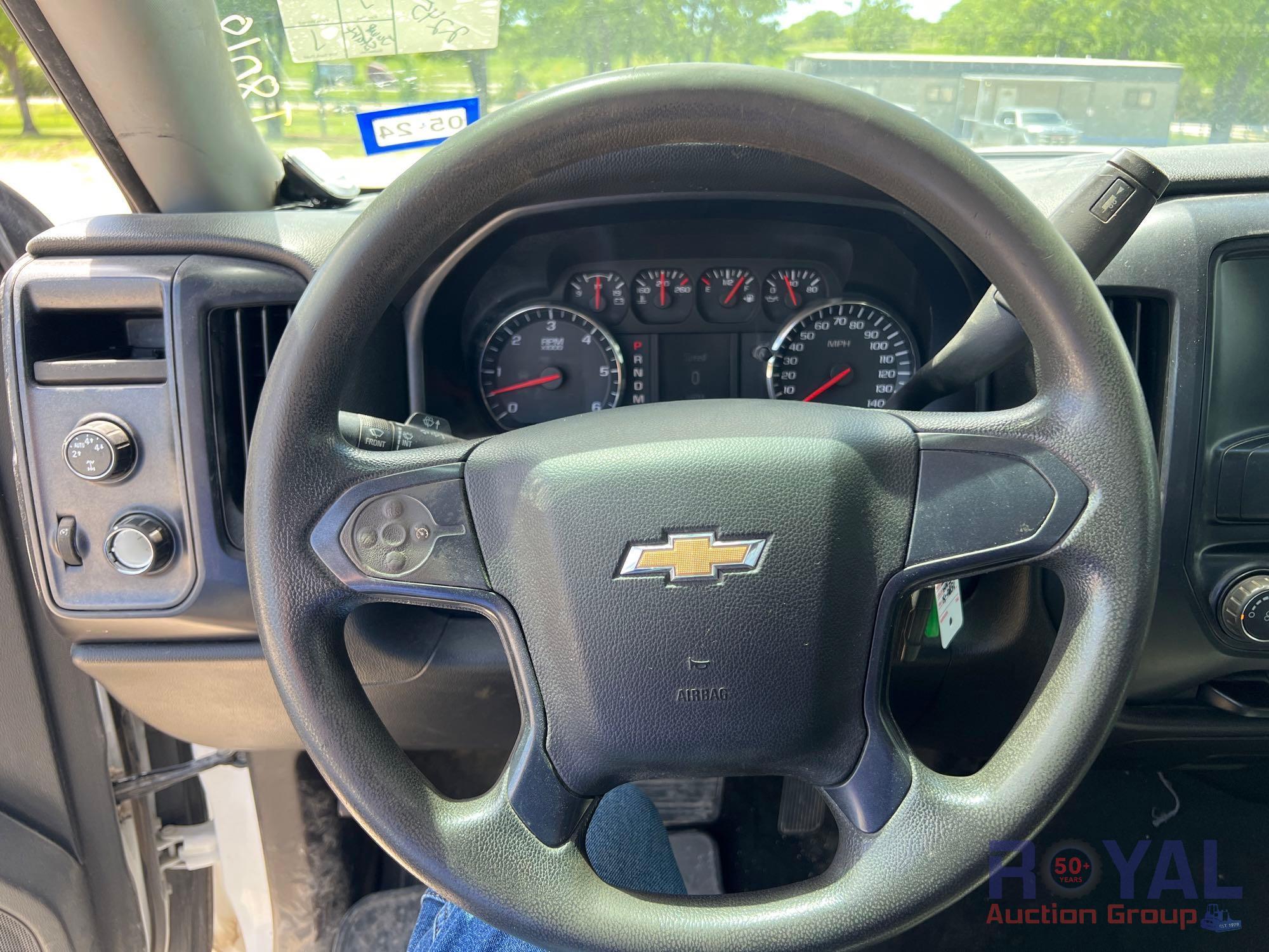 2014 Chevrolet Silverado 4x4 Double Cab Pickup Truck