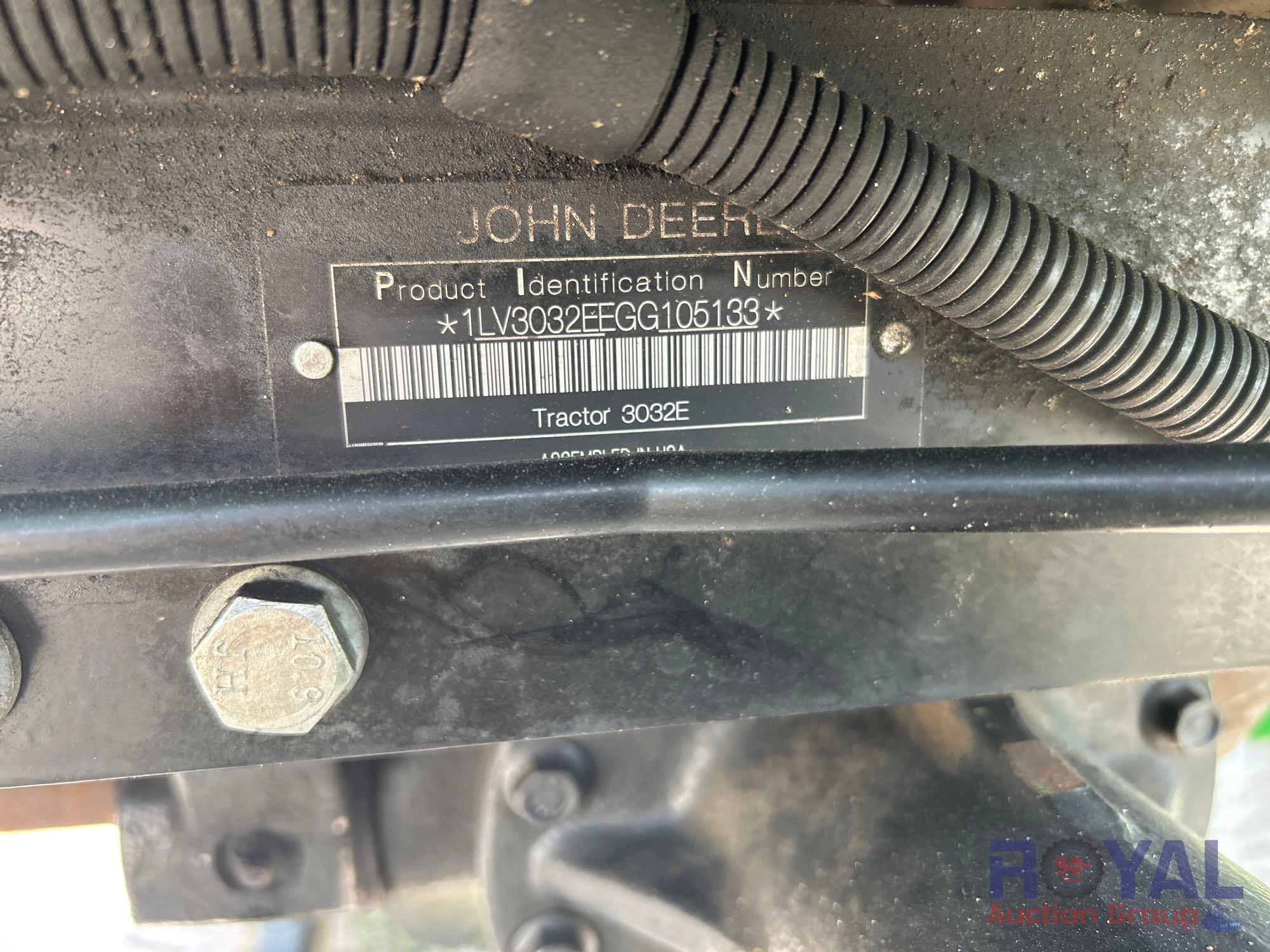 John Deere 3032E 4WD Front End Loader Tractor