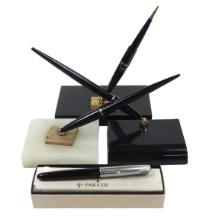 4 Parker Fountain Pens, A 21 On Lacquered Stand, A Gold Tipped 45 On Blk On
