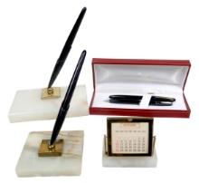 4 Parker & Sheaffer Pens & Sets, 2 51's In Onyx Stands, No Dot 14k Two-tone