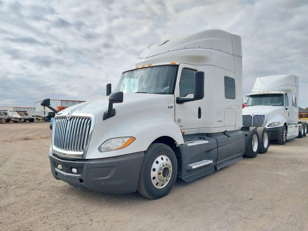 2018 International LT625  Conventional Cab Truck Tractor