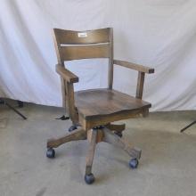 Maple swivel office chair