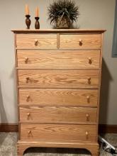 Oak shaker chest of drawers; solid dovetail construction; shiplap back