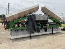 New/Unused Willmar 642E Hooded Sprayer