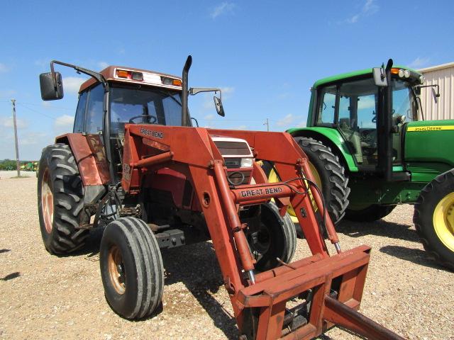 1938 5230 CASE IH C/A 2WD W/660 GB LOADER W/HAY FORK 18.4X38 4996HRS S/N:JJF1057271