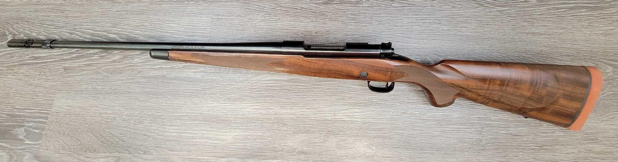 WINCHESTER MODEL 70 SUPER GRADE .30-06 BOLT ACTION SPORTING RIFLE