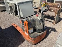 DOOSAN ELECTRIC PALLET JACK