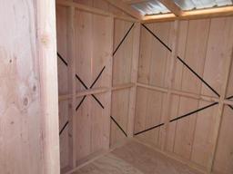 8' X 6' X 8' WOOD SHED (UNUSED)