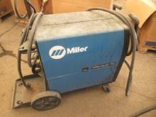 MILLER MILLERMATIC 252 MIG WELDER W/ LEADS & GUN