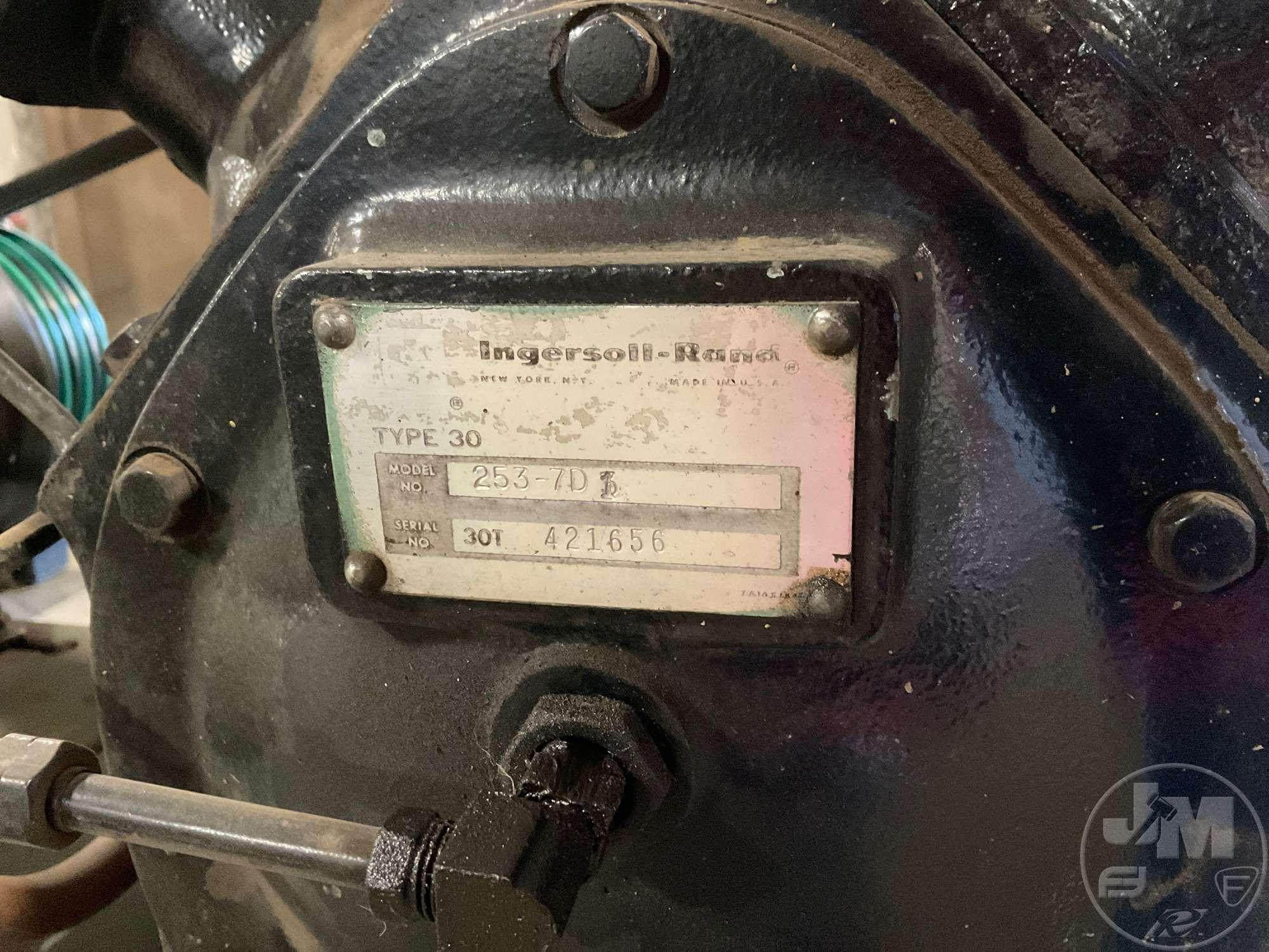 I/R CENTURY II STATIONARY AIR COMPRESSOR