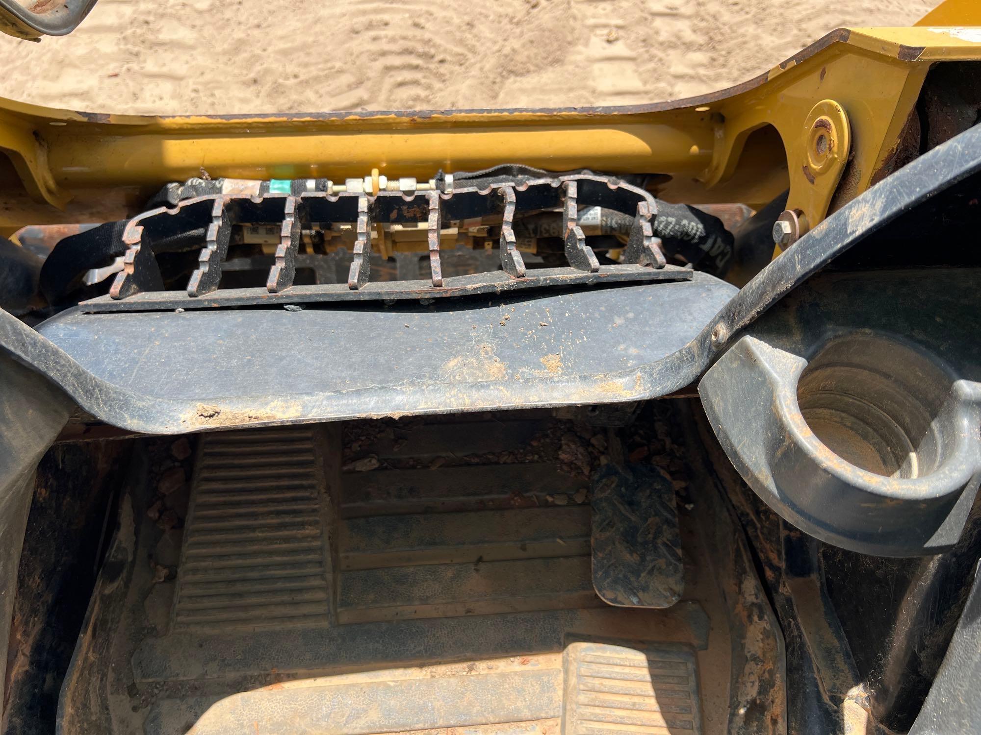 2019 CATERPILLAR 259D3 SKID STEER