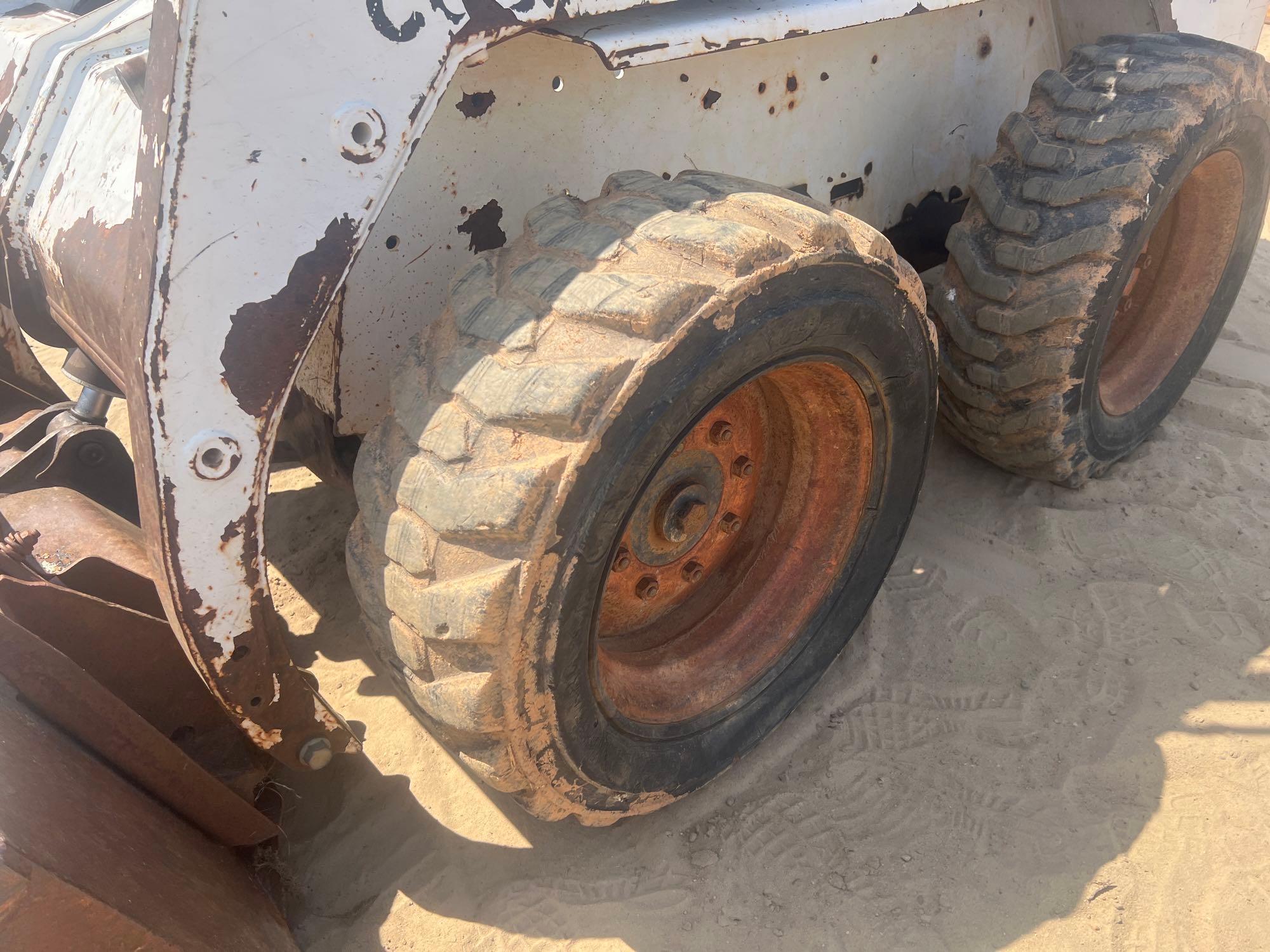 BOBCAT 763 SKID STEER