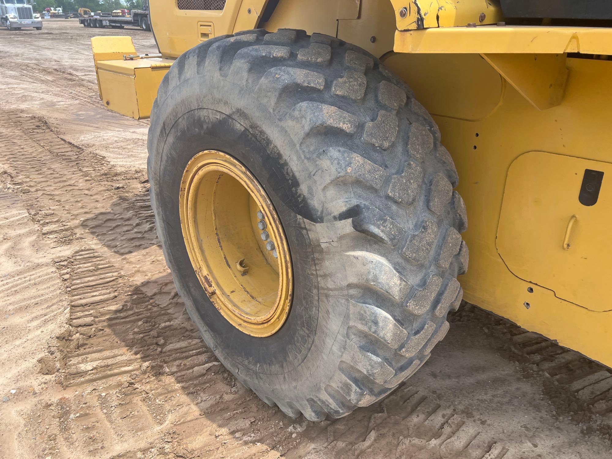 2014 CATERPILLAR 924K RUBBER TIRE LOADER