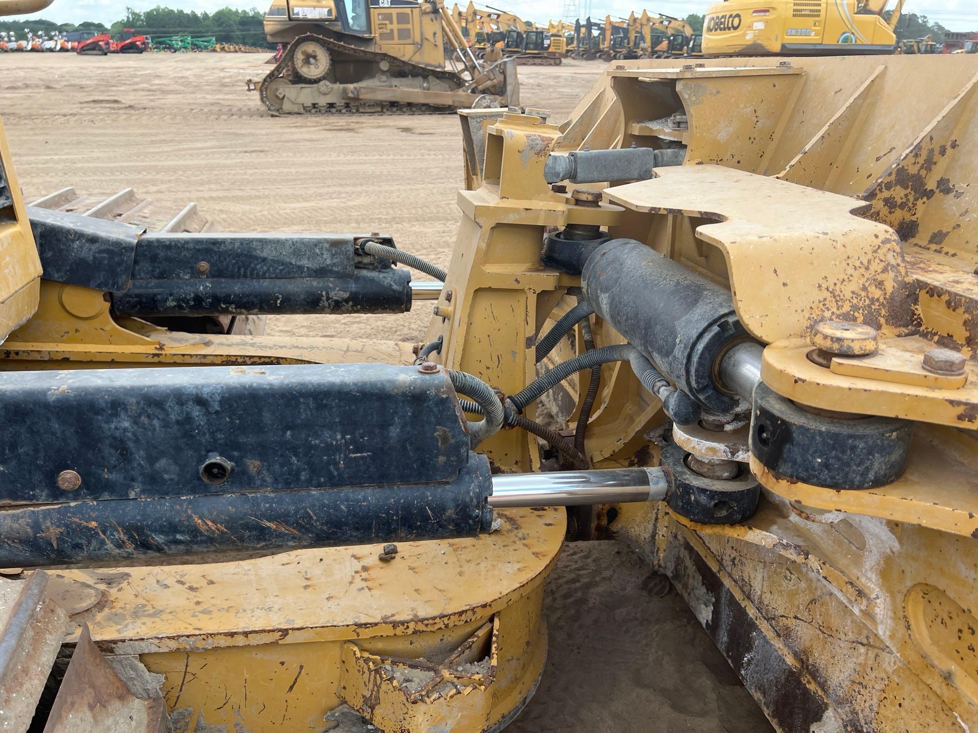 2018 CATERPILLAR D6N LGP HI-TRACK CRAWLER DOZER