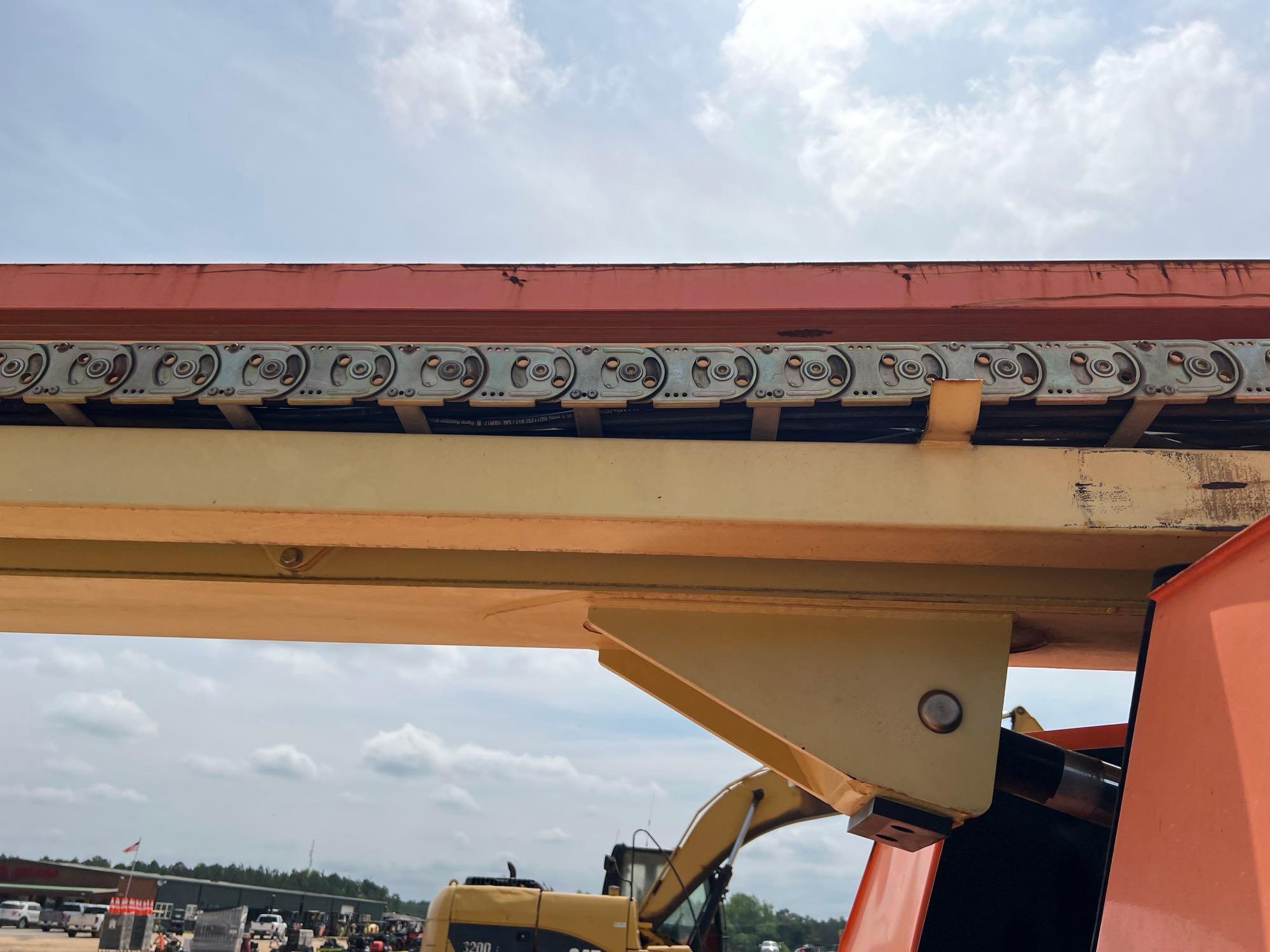 JLG 660SJ MANLIFT