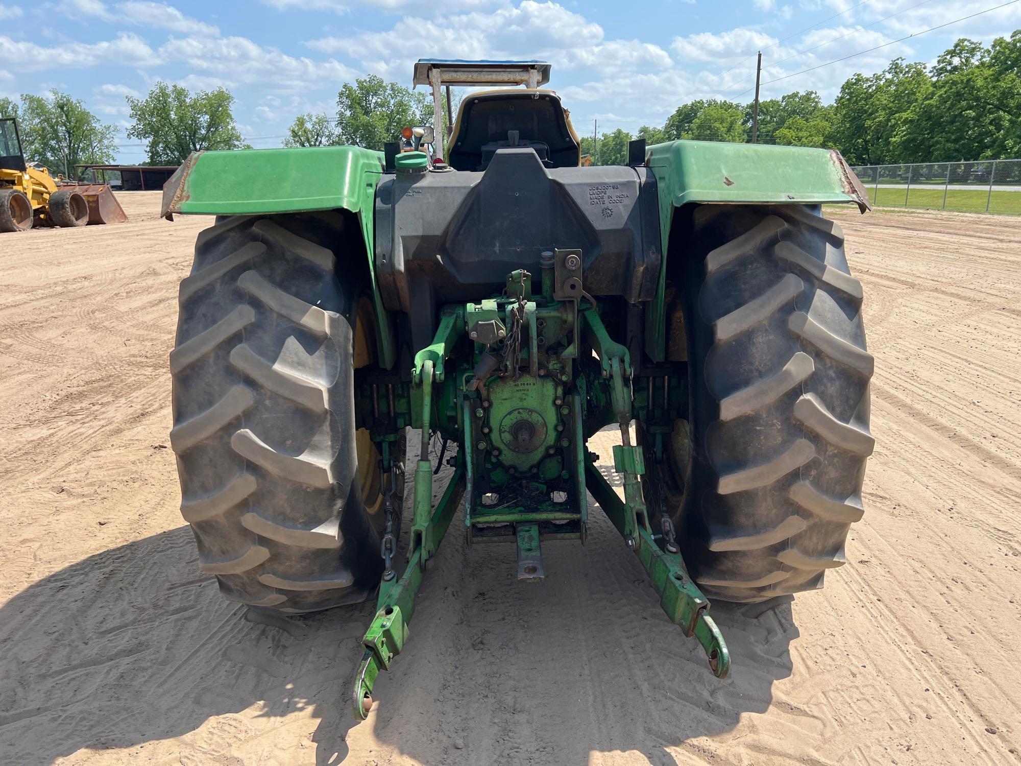 JOHN DEERE 5075E TRACTOR