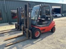 LINDE FORKLIFT