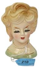 BLONDE HEAD VASE WITH PEARLS 6" TALL