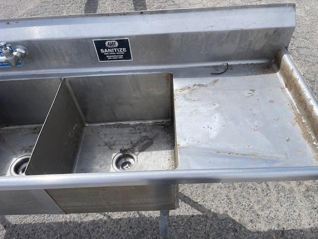 3 Compartment Sink w/ Sprayer
