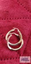 Gold colored hoop earrings marked 925 Italy 2.7 G (Description provided by seller)