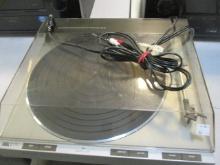 Denon DP-11F Precision Audio Component Turntable