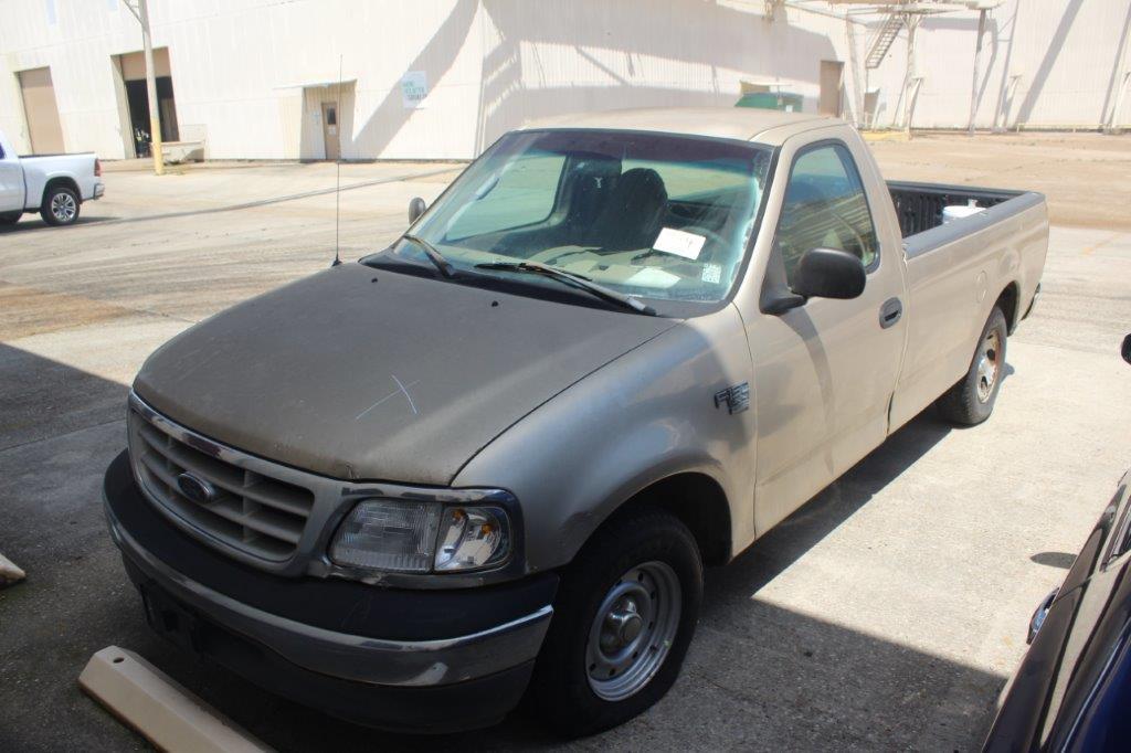 1999 Ford F150 XL Pickup Truck, 2 Wheel Dr, Auto Trans, Triton V8 Engine-Be