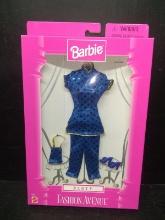 Barbie-Fashion Avenue-Blue Pantsuit Outfit