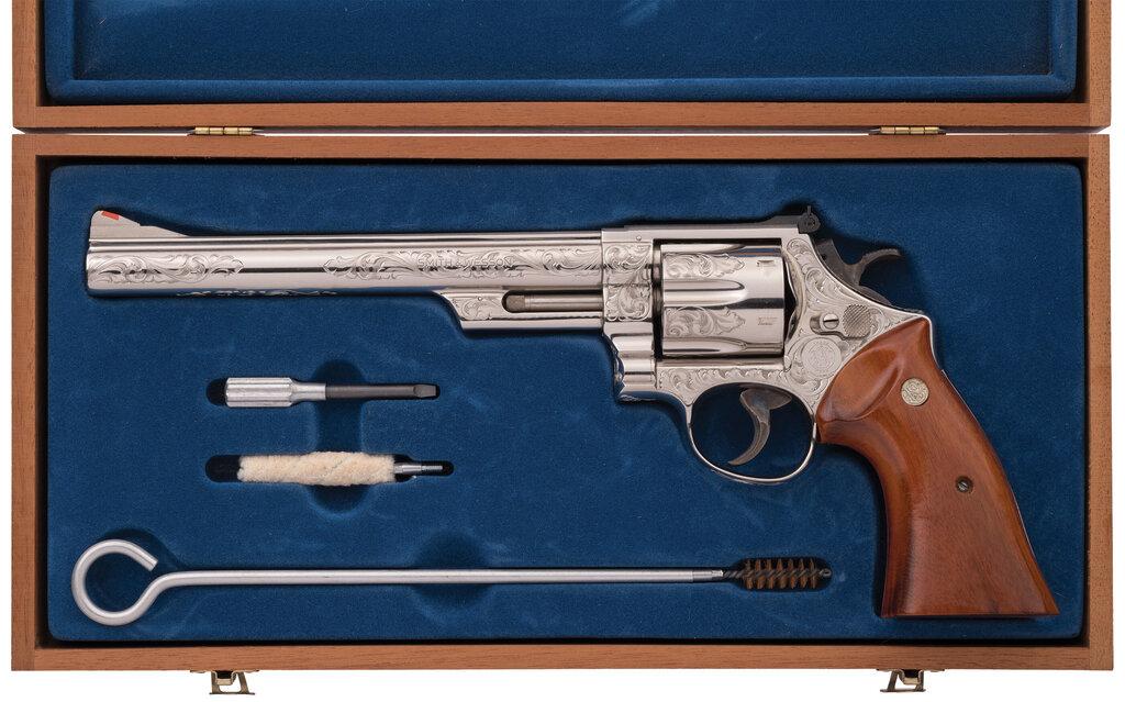 Factory Engraved Smith & Wesson Model 29-2 Revolver with Case