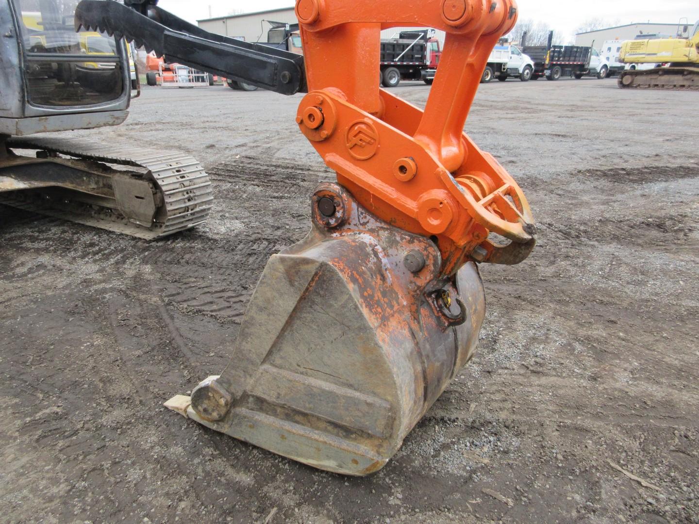 Hitachi EX120-5 Hydraulic Excavator