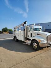 2009 Peterbilt 335 Service Truck