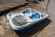 Pelican Voyage DLX Paddle Boat