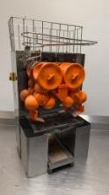 AUTOMATIC COMMERCIAL TABLETOP ORANGE JUICE MACHINE