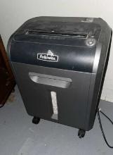 FELLOWES PAPER SHREDDER