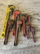 Pipe Wrenches-Different Sizes (8 pcs)