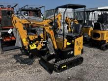 HR12 MINI EXCAVATOR