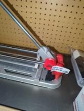 Rubi Star Platinum 32 Inch Tile Snap Cutter, Cuts Tile 17? X 17? X 1/2? Inch. Appears to be Used Out