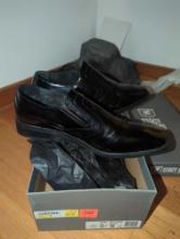 (BR1)STACY ADAMS SHOES, MEN'S SIZE 10 1/2 ROLLINGER BLACK, OPEN BOX, APPEARS SLIGHTLY USED