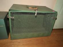 (UPBR1) LATCH CASE WITH CHICKEN WIRE DOOR, USED