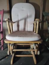Antique Wooden Gliding Chair $10 STS