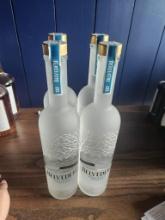 4 Bottles of Belvedere Vodka 1L