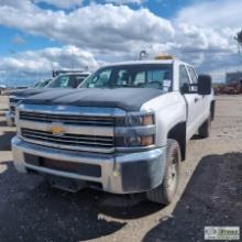 2015 CHEVROLET SILVERADO 2500, 6.0L VORTEC, 4X4, CREW CAB, LONG BED, WEBASTO HEAT