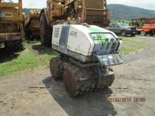 TEREX BTR850 TRENCH ROLLER SN:SLBT0000E104LK037 powered by diesel engine, equipped with 33in.