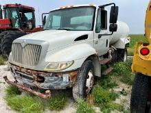 2005 INTERNATIONAL 4200 WATER TRUCK VN:1HTMFAFP95H166536 powered by VT365 diesel engine, equipped