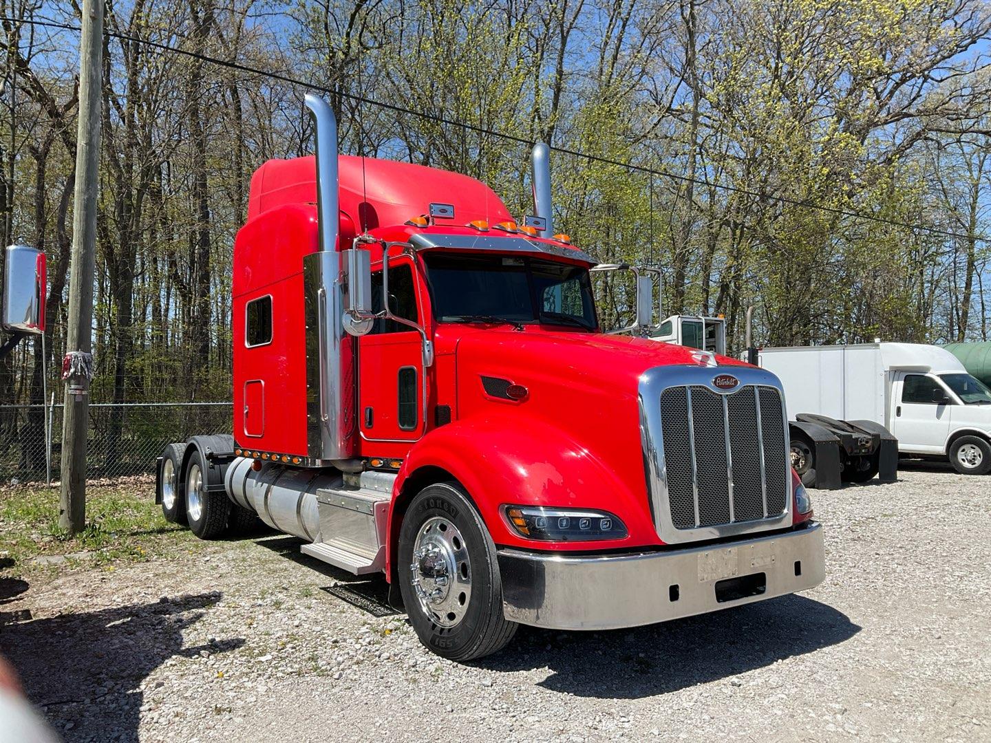 2013 PETERBILT 386-SERIES Serial Number: 1XPHD49X3DD207770