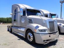 2017 WESTERN STAR W5700 TRUCK TRACTOR, 527,373 miles  60" SLEEPER, DETROIT