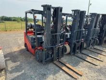 HELI CPYD32C FORKLIFT, 176 HRS ON METER  LP GAS ENGINE, OROPS, 3-STAGE MAST