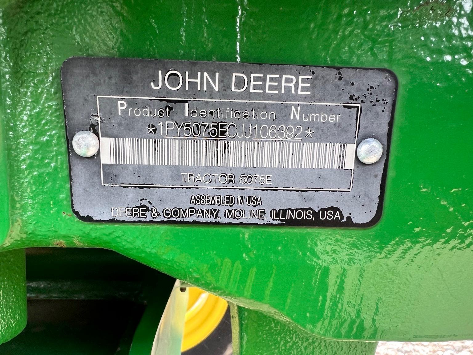 JOHN DEERE 5075E